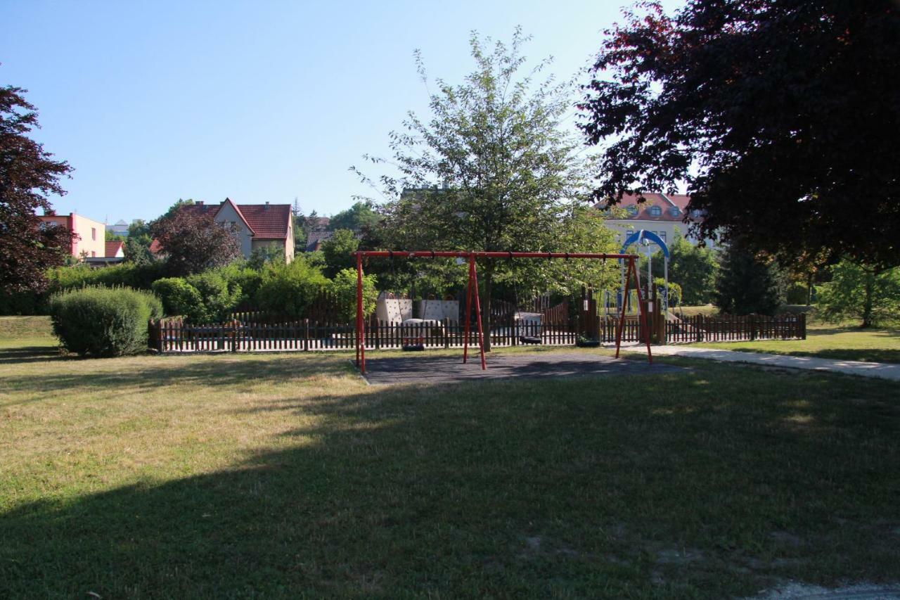 Apartman Brasov, Týn nad Vltavou Екстериор снимка